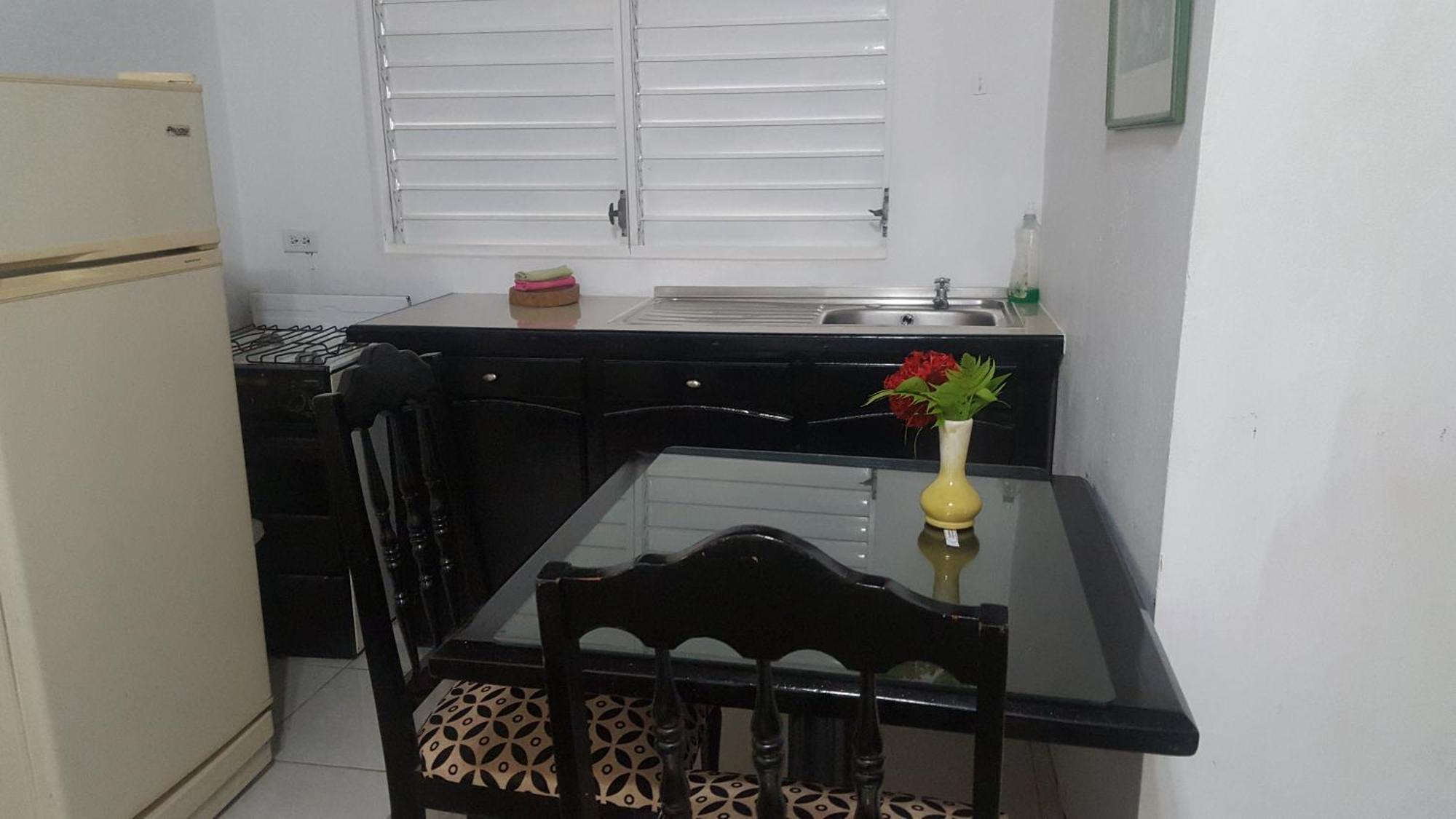 Firefly Beach Cottages Negril Buitenkant foto